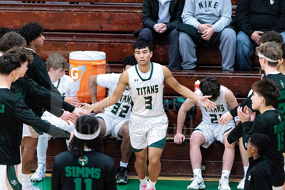 Boylan Boys Varsity Basketball vs Hononegah 12-15-2025-0532
