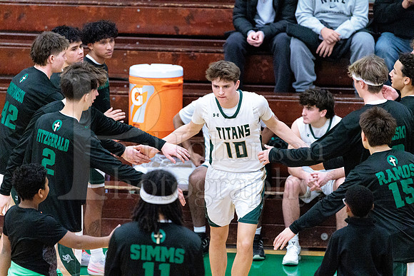 Boylan Boys Varsity Basketball vs Hononegah 12-15-2025-0559