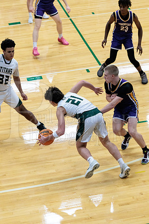 Boylan Boys Varsity Basketball vs Hononegah 12-15-2025-0705