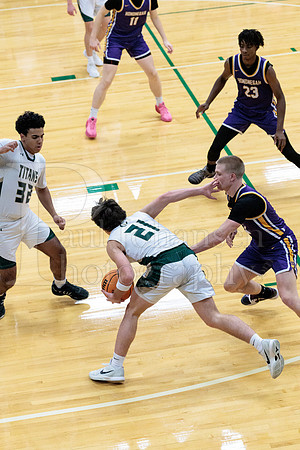 Boylan Boys Varsity Basketball vs Hononegah 12-15-2025-0706
