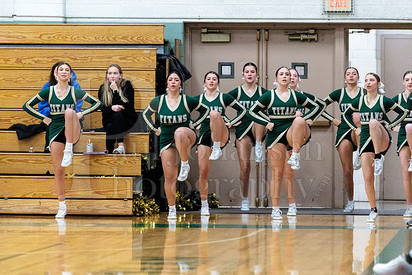 Boylan Boys Varsity Basketball vs Hononegah 12-15-2025-0813