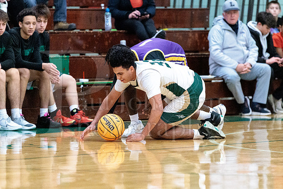 Boylan Boys Varsity Basketball vs Hononegah 12-15-2025-0933