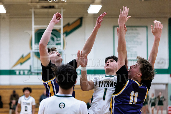Boylan Boys Varsity Basketball vs Hononegah 12-15-2025-1010