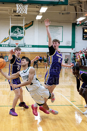 Boylan Boys Varsity Basketball vs Hononegah 12-15-2025-1030