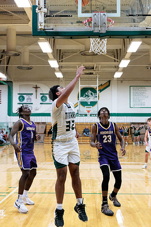 Boylan Boys Varsity Basketball vs Hononegah 12-15-2025-1205