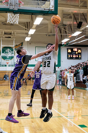 Boylan Boys Varsity Basketball vs Hononegah 12-15-2025-1212