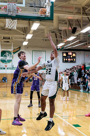 Boylan Boys Varsity Basketball vs Hononegah 12-15-2025-1213