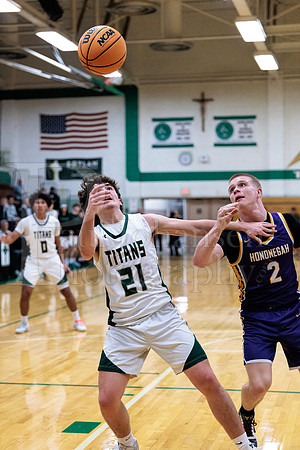 Boylan Boys Varsity Basketball vs Hononegah 12-15-2025-1226