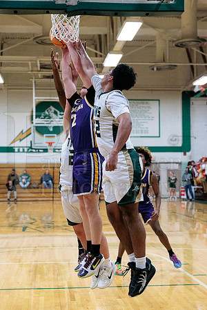 Boylan Boys Varsity Basketball vs Hononegah 12-15-2025-1237