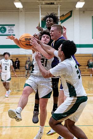 Boylan Boys Varsity Basketball vs Hononegah 12-15-2025-1240