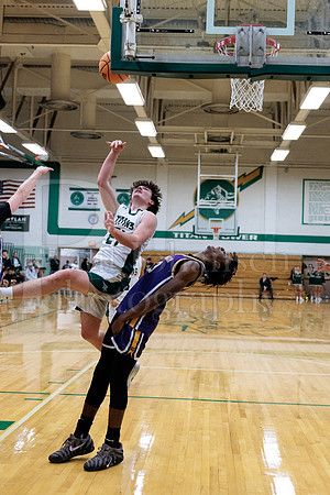 Boylan Boys Varsity Basketball vs Hononegah 12-15-2025-1255