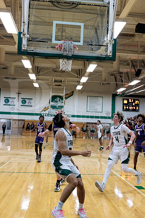 Boylan Boys Varsity Basketball vs Hononegah 12-15-2025-1280