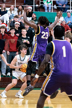 Boylan Boys Varsity Basketball vs Hononegah 12-15-2025-1307