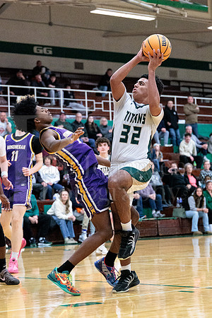 Boylan Boys Varsity Basketball vs Hononegah 12-15-2025-1353
