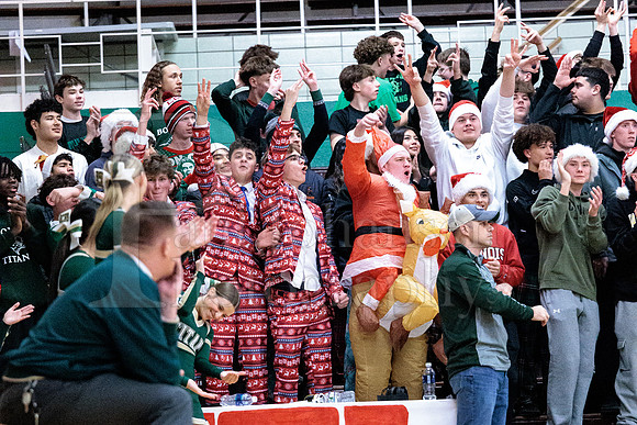 Boylan Boys Varsity Basketball vs Hononegah 12-15-2025-1430