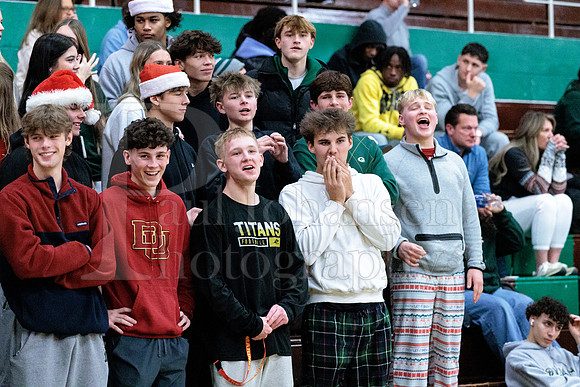 Boylan Boys Varsity Basketball vs Hononegah 12-15-2025-1518