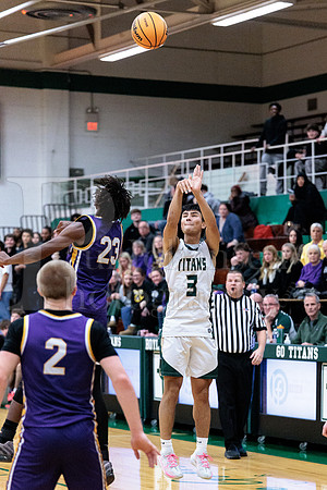 Boylan Boys Varsity Basketball vs Hononegah 12-15-2025-1703