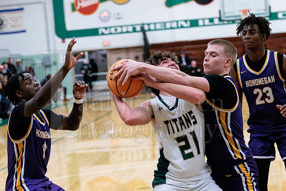 Boylan Boys Varsity Basketball vs Hononegah 12-15-2025-1807