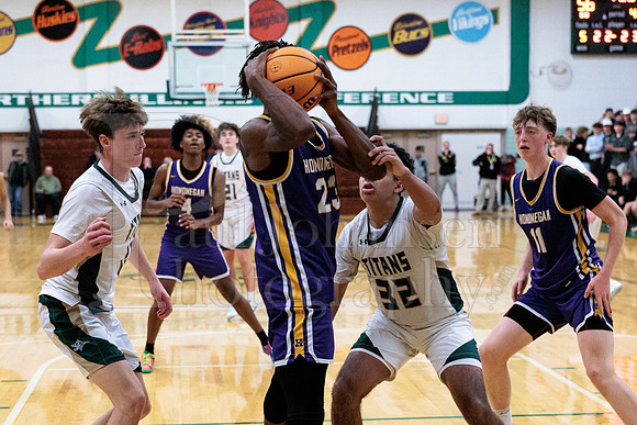 Boylan Boys Varsity Basketball vs Hononegah 12-15-2025-1828