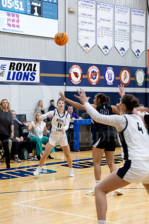 Rockford Christian Girls Varsity Basketball vs Lutheran 12-18-2025-0108
