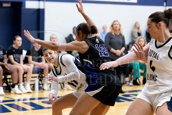 Rockford Christian Girls Varsity Basketball vs Lutheran 12-18-2025-0115