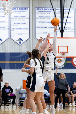 Rockford Christian Girls Varsity Basketball vs Lutheran 12-18-2025-0239