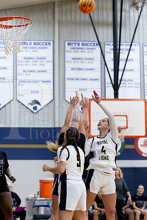 Rockford Christian Girls Varsity Basketball vs Lutheran 12-18-2025-0241