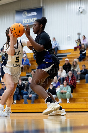 Rockford Christian Girls Varsity Basketball vs Lutheran 12-18-2025-0412