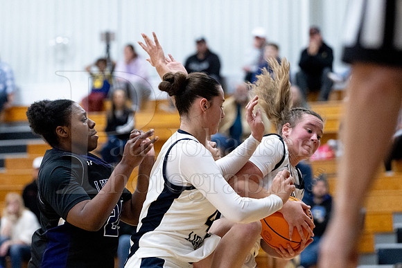 Rockford Christian Girls Varsity Basketball vs Lutheran 12-18-2025-0428