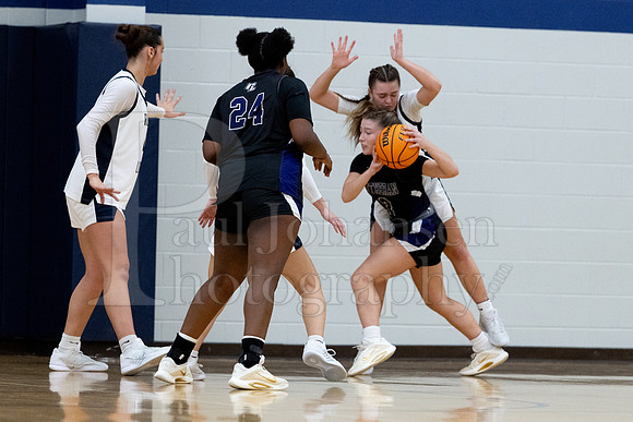 Rockford Christian Girls Varsity Basketball vs Lutheran 12-18-2025-0433