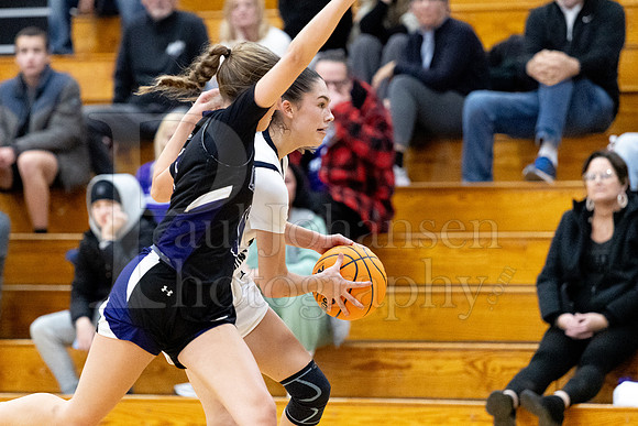 Rockford Christian Girls Varsity Basketball vs Lutheran 12-18-2025-0441