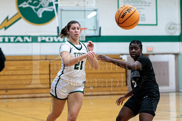 Boylan Girls Varsity Basketball vs Kaneland 12-29-2025-0295