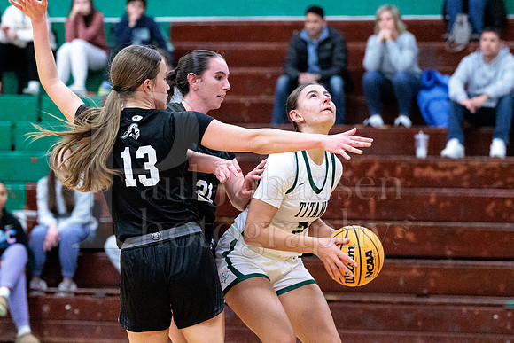 Boylan Girls Varsity Basketball vs Kaneland 12-29-2025-0315