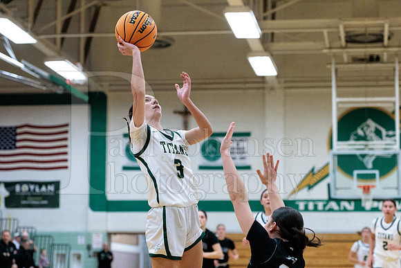 Boylan Girls Varsity Basketball vs Kaneland 12-29-2025-0375