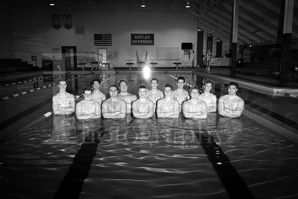 Boylan Boys Senior Swimming Photo Shoot 2018-0358-2