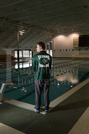 Boylan Boys Senior Swimming Photo Shoot 2018-0103