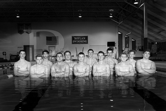 Boylan Boys Senior Swimming Photo Shoot 2018-0346-3