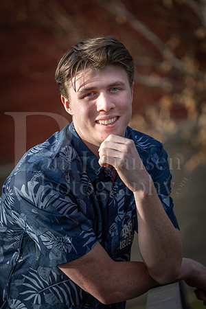 Nolan Brauns Senior Images 5-4-2022-0093