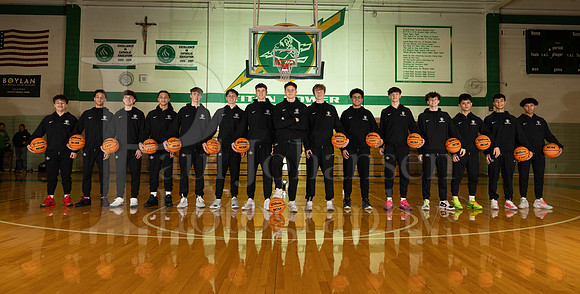 Boylan Boys Varsity Basketball Team Photo Shoot 1-10-2026-0045