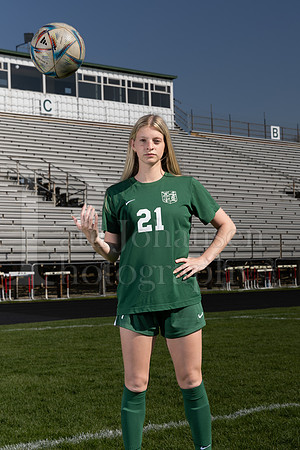 Boylan Varsity Girls Soccer Team and Senior Shoot 4-25-2024-0129