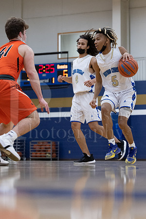 RC Boys Varsity Basketball vs Winnebago 1-29-2022-0171