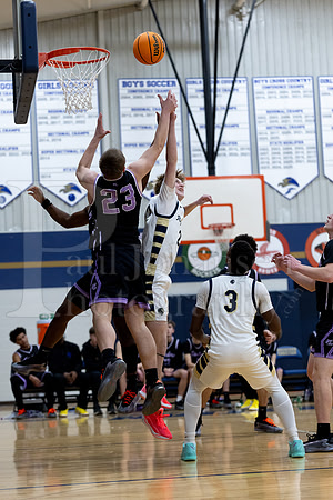 Rockford Christian Boys Varsity Basketball vs Lutheran 1-26-2026-0230