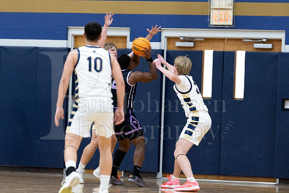 Rockford Christian Boys Varsity Basketball vs Lutheran 1-26-2026-0335