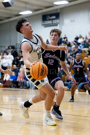 Rockford Christian Boys Varsity Basketball vs Lutheran 1-26-2026-0371