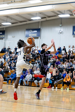 Rockford Christian Boys Varsity Basketball vs Lutheran 1-26-2026-0450