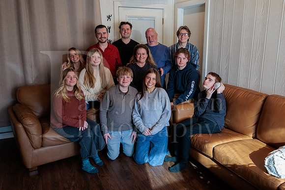 Flynn Family Portraits 2-1-2026-0015
