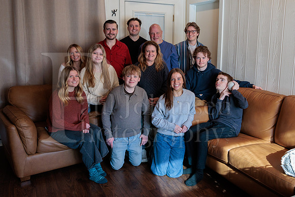 Flynn Family Portraits 2-1-2026-0027