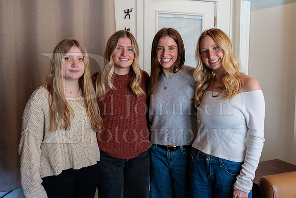 Flynn Family Portraits 2-1-2026-0082