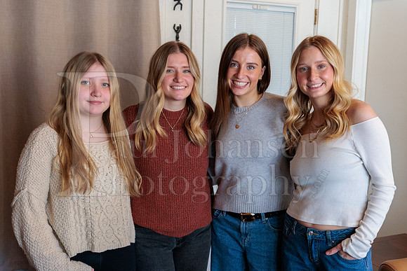Flynn Family Portraits 2-1-2026-0098