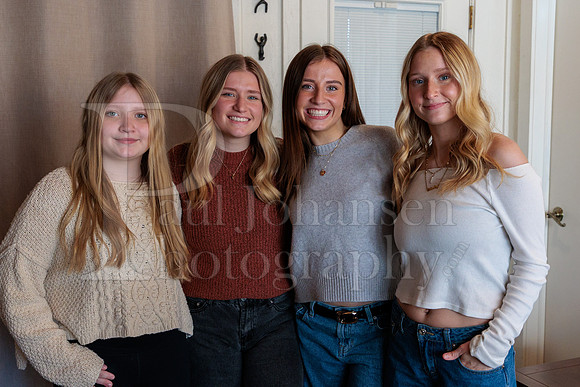 Flynn Family Portraits 2-1-2026-0106